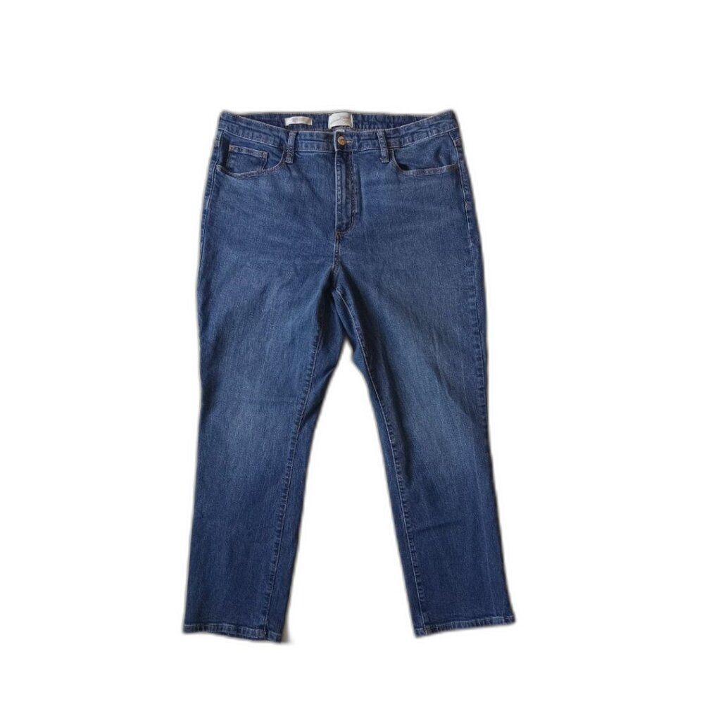Universal Thread Medium Wash Plus Size High Rise Straight Leg Jeans Size 16 33R